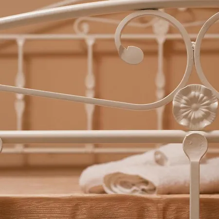 Bed and Breakfast Ruggero I Di Sicilia 3*