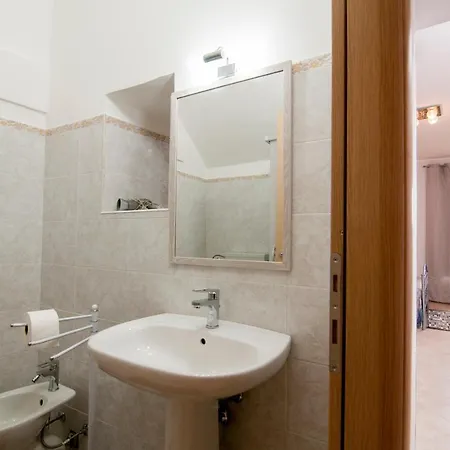 Ruggero I Di Sicilia Πιάτσα Αρμερίνα