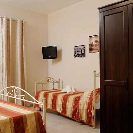 Ruggero I Di Sicilia Bed and Breakfast Πιάτσα Αρμερίνα