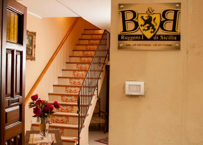 Ruggero I Di Sicilia Bed & Breakfast 3*
